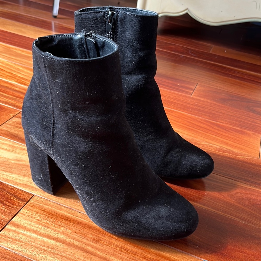 Just Fab Faux Suede Booties